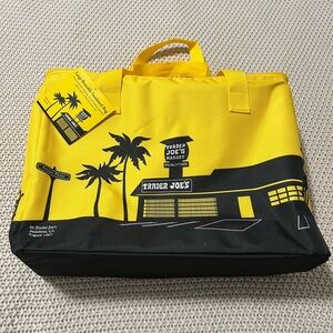 Trader Joe’s 8 Gallon Insulated Bag